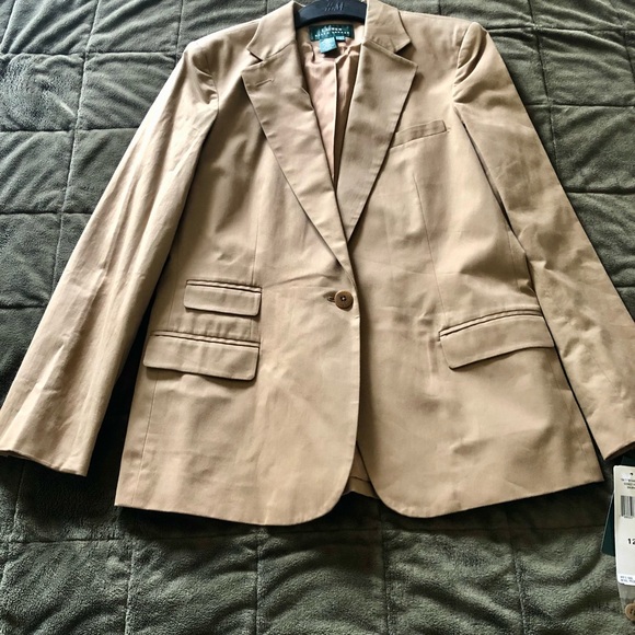 Lands' End Women's Tan Blazer - Picture 12 of 12